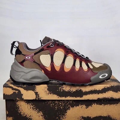 Size 6.5 - Oakley Factory Team IBEX - Camelia - Mens - Image 1 of 4