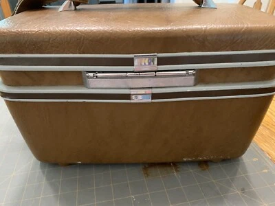 Vintage Samsonite Train Case Tan Cosmetic Carry-on Luggage Tray Mirror No Key - Image 1 of 4