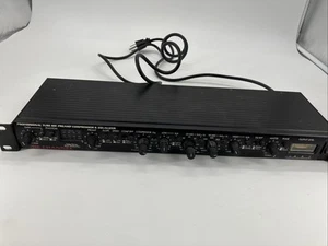 Compresor y ecualizador de preamplificador de micrófono de tubo Art Professional - PU LOCAL en Nueva York - Imagen 1 de 13