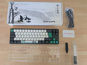 Ducky MIYA Pro Panda V2 USB 75% Mechanical Gaming Keyboard Cherry Brown UKLayout - Picture 1 of 5