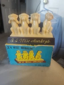 Vintage 4 Wise Monkeys Speak Hear See DO No Evil Figurine VG Hong Kong Plastic - Picture 1 of 9