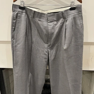 Men’s L.L. Bean 100% Wool Classic Fit Pants, Gray Size 37x32 Business, VTG - Image 1 of 4