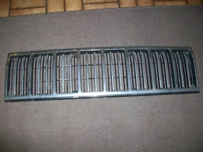 1991-1996 Jeep Cherokee Comanche Chrome GRILLE 1992 1993 1994 1995 #8955013144 - Image 1 of 4