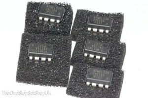 5 X Atmel 24C16A / 24C16 8 Pin DIL / DIP 16K Serial EEPROM - Picture 1 of 12