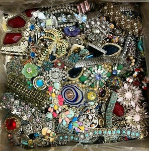 10 Pounds Jewelry Lot Vintage Now Junk Crafts Harvest Wear Resell DIY 10 Lbs - Picture 1 of 12