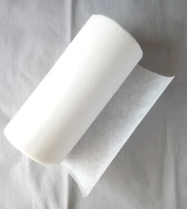 VILENE Light Tearaway 33cm x 10 metres, white machine embroidery stabiliser - Picture 1 of 3