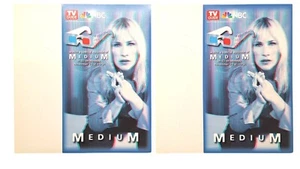 Patricia Arquette Medium TV Show 3D Glasses Promo November 2005 Episode Lot Of 2 - Picture 1 of 7