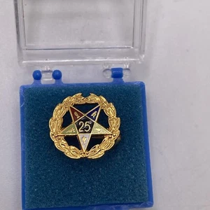 Eastern Star 25 Year Enamel Masonic  Pin Laurel Wreath - Picture 1 of 4