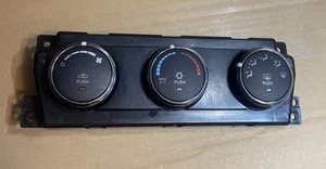 2009-2010 Dodge Ram 1500 AC Heater Climate Temp Control W/o Rear Defrost Used - Picture 1 of 3
