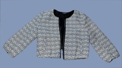 Женский укороченный черно-белый твидовый блейзер Express рукав 3/4 размер XS - Изображение 1 из 4