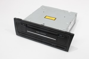 Audi A5 8T B8 Multimedia Stereo Radio Head Unit CD MP3 SD Card 8T2035666E