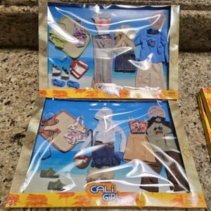 Barbie Cali Niña G5231 Pieza Lote Ropa Moda Conjunto Nuevo Valor Pack LOTE DE 2 - Imagen 1 de 5