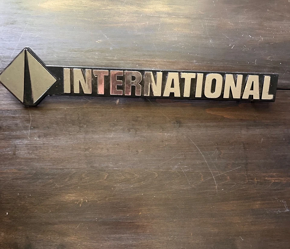 Emblema internacional Foto 1 de 1