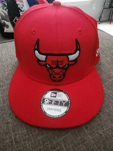 New Era 9Fifty Men's Cap NBA Chicago Bulls Snap Back Red Hat - Picture 1 of 4