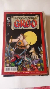 Groo Classic guarda al primo numero #1 - fumetti Dark Horse - Aragones - Foto 1 di 2