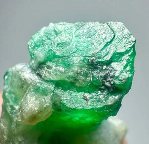 22 Karat voll abgeschlossen Top grüne Klatsche Smaragd Kristall auf Matrix @PAKISTAN - Bild 1 von 12