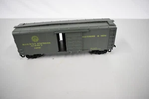Baltimore & Ohio Railway Express Box Car 1875 HO Scale Trains - Picture 1 of 2