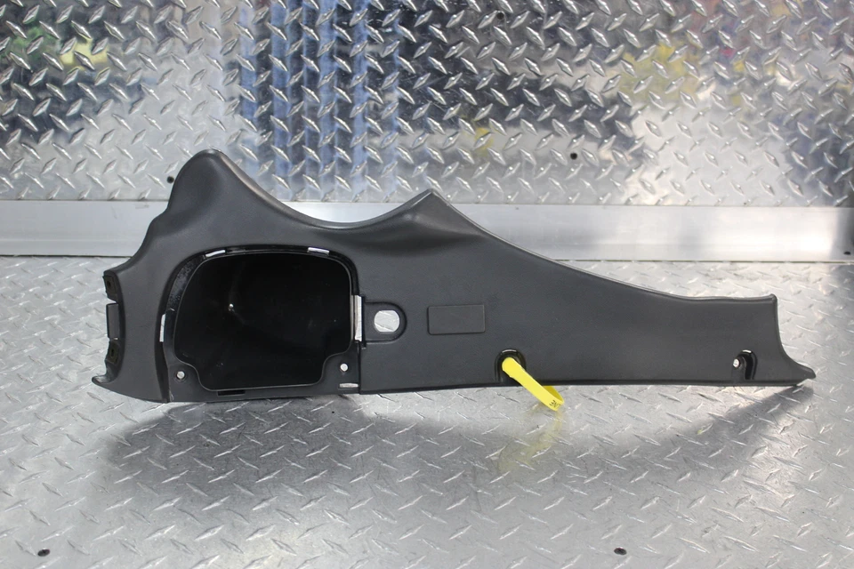 Triumph Trophy 900 1999 compartimento de almacenamiento bolsillo Foto 1 de 4