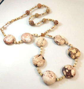 Vintage natürlicher weißer Magnesit & geschnitzter Speckstein Perlen Halskette, 32" - Bild 1 von 5