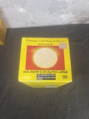 For Canon EOS 75-205mm f/3.5 Soligor MF zoom & macro lens 62mm filter WITH BOX - Image 1 of 4