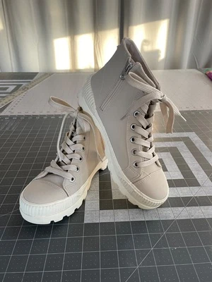 BOTAS MARFIL MALIBU TOP ALTO BLOWFISH TALLA 8 - EXCELENTES  Foto 1 de 4