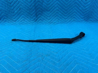 Brazo limpiaparabrisas lado del conductor Lexus GX470 85221-60260 2003-2009 FABRICANTE DE EQUIPOS ORIGINALES Foto 1 de 4