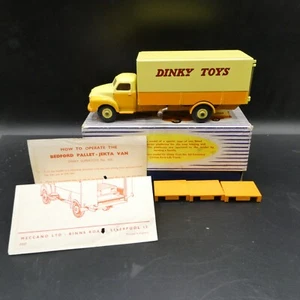 Dinky Supertoy 930 Bedford Pallet Jekta Van Excellent Boxed With Instructions - Picture 1 of 20