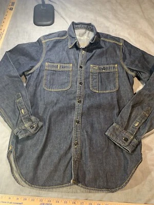 Chaqueta vaquera para hombre Gap 1969 talla pequeña azul oscuro costuras doradas Foto 1 de 4