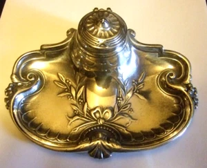 Versilbertes Tintenfass eleganter Stil - Bild 1 von 12