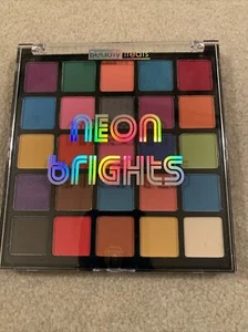 Beauty Treats Neon Brights Eyeshadow Palette 25 Vivid Pressed Pigments - Picture 1 of 2