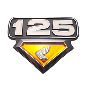 1Pc Honda CB125 CB125S S0 S1 Side Cover Badge Emblem NOS - Picture 1 of 7