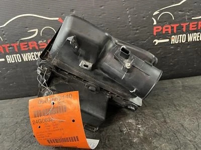 12-17 NISSAN QUEST 3.5 AIR INTAKE FILTER CLEANER BOX W/ TUBES & METER - Image 1 of 4