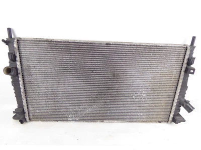 Radiatore acqua Ford Focus C-Max 1.6 TDCi 3M5H8005 TL - Immagine 1 di 4