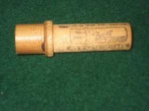 Vintage Wooden needle Container Boye Needle Co, with 1 needle - Picture 1 of 4