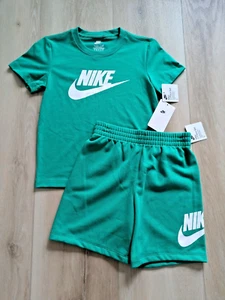 Nike Boys T-Shirt & Shorts Set Size 7 NWT Green & White - Picture 1 of 3