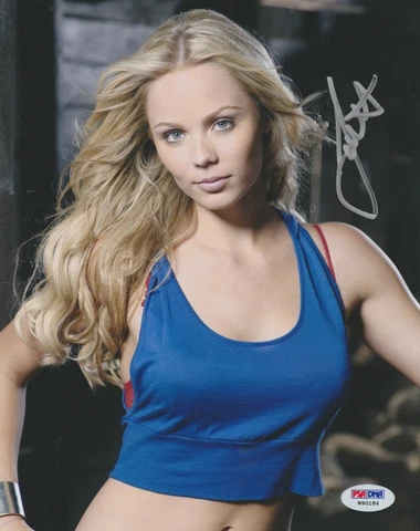 Laura Vandervoort Signed 8x10 Photo PSA DNA Smallville Bitten Jigsaw Cover