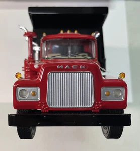 1st Gear Die-Cast Brower Construction, Sioux City Iowa Mack R-Model Dump Truck - Picture 1 of 9