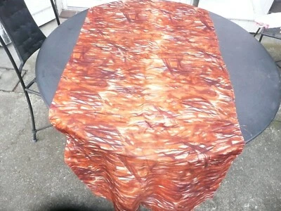 tissu ancien vintage en soie à décors typique des années 1970 - Photo 1/4