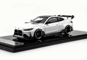 SW 1:64 Blanco M4 ADRO BODY KIT Cupé Carreras Coche Deportivo Modelo Diecast Display - Imagen 1 de 7