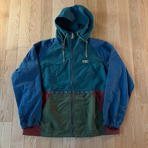 LL Bean Women's Mountain Classic Jacket Spruce/Tuscan Olive Aztec XL Pet 509978 - Picture 1 of 10