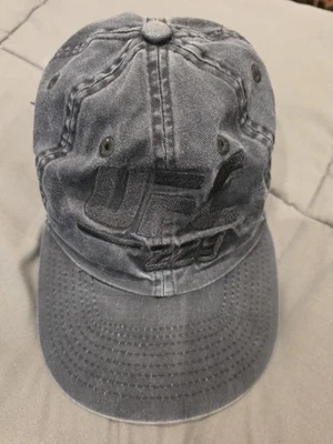 Sombrero UFC 229 Khabib Vs Conor, reebok Foto 1 de 4