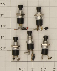 Radio Shack 275-1547B-1 negro momentáneo SPST N.O. Interruptor pulsador (bolsa de 5) - Imagen 1 de 1