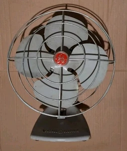 Vintage 1950s GE General Electric Oscillating Metal Desk Fan Industrial Red Logo - Picture 1 of 4