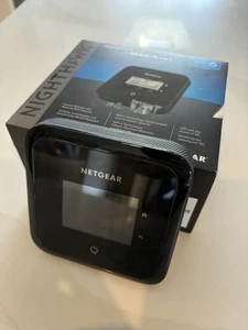 Netgear MR5200 Nighthawk M5 - Picture 1 of 1