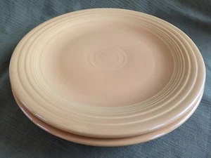 Vintage Set (4) Lovely Clean FIESTA WARE 10-3/8" DINNER PLATES ~ Fiesta YELLOW! - Picture 1 of 5