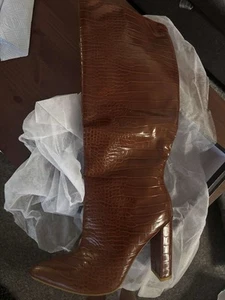 BRAND NEW Pretty Little Thing Women's Brown Mock Croc Patent Leather Boot - Picture 1 of 3