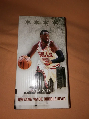 NEW ! NBA CHICAGO BULLS DWYANE WADE BOBBLE-HEAD Cover