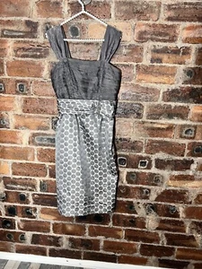 PRESEN DELUXE SILVER GREY POLKA DOT SILK MIX SLEEVELESS DRESS SIZE 8 VGC - Picture 1 of 6