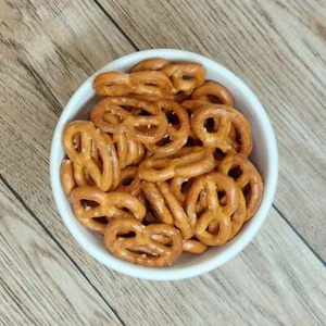 Crunchy Salted Pretzels 250g-2kg Plastic-Free Packaging Vegan Savoury Snack - Picture 1 of 1
