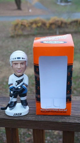 Jaromir Jagr Washingto Capital Bobblehead by Bobble Dobble Cover